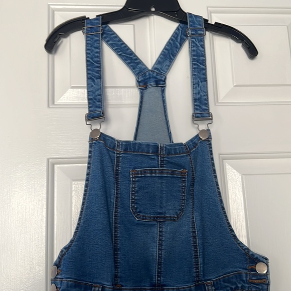 Denim distressed overalls | Size 2x - Picture 4 of 5